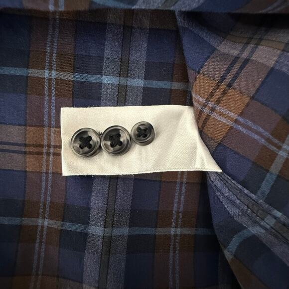 Neiman Marcus Men's Casual Shirt Button Up Navy Brown Check Plaid - Picture 5 of 6